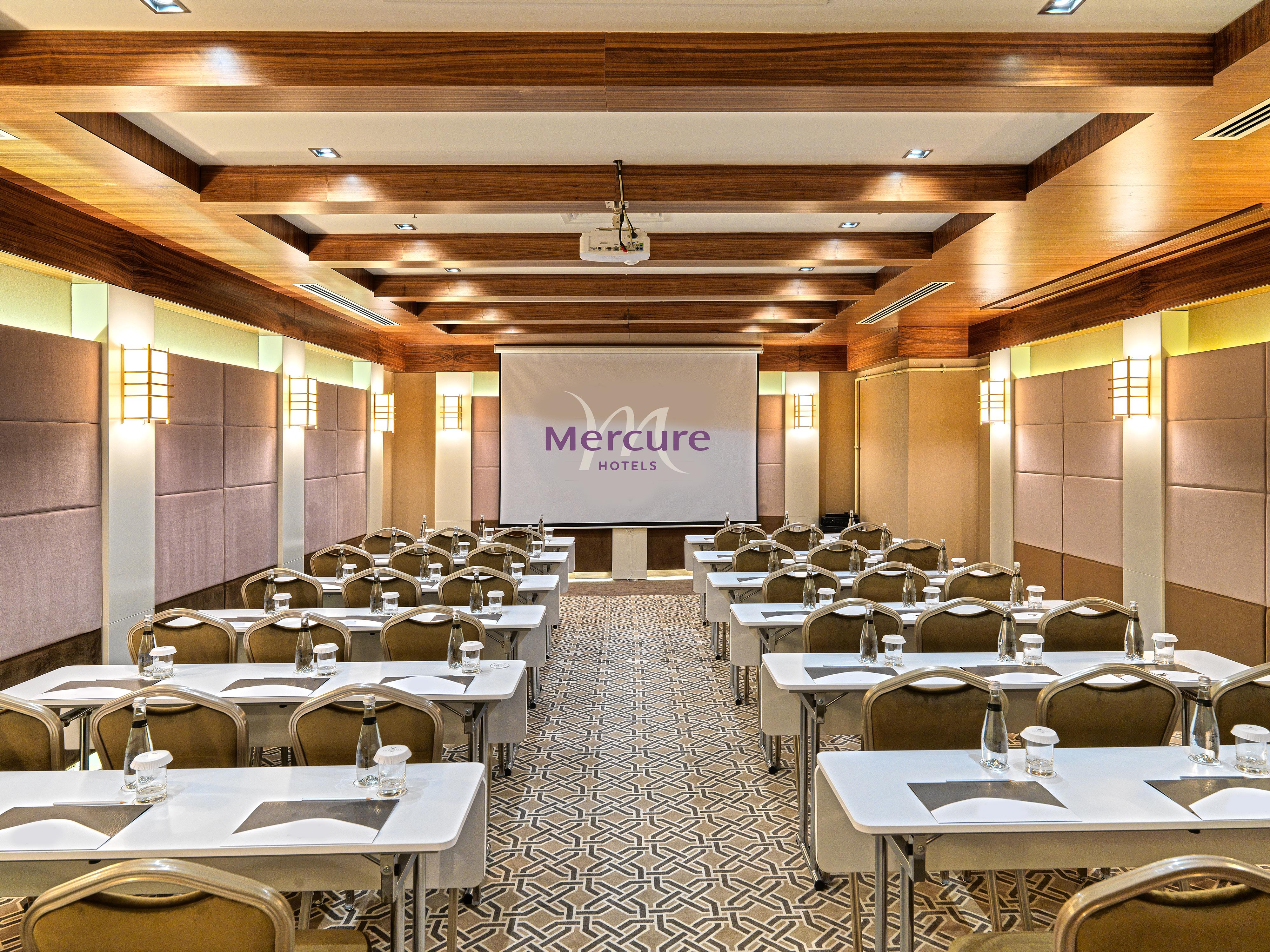 Mercure Istanbul Bomonti Hotel Exterior photo